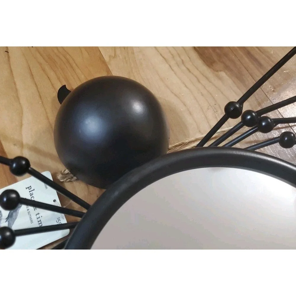 Place & Time Halloween Spooky Spider Mirror Goth Chic Decor‎ READ